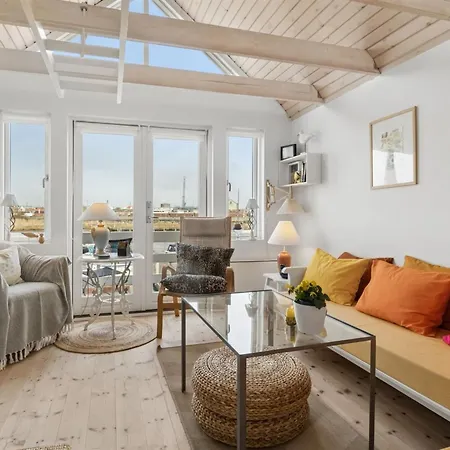 Apartment Ljubinka - 5m From The Sea By Interhome
